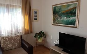 Apartment Una Strbacki Buk